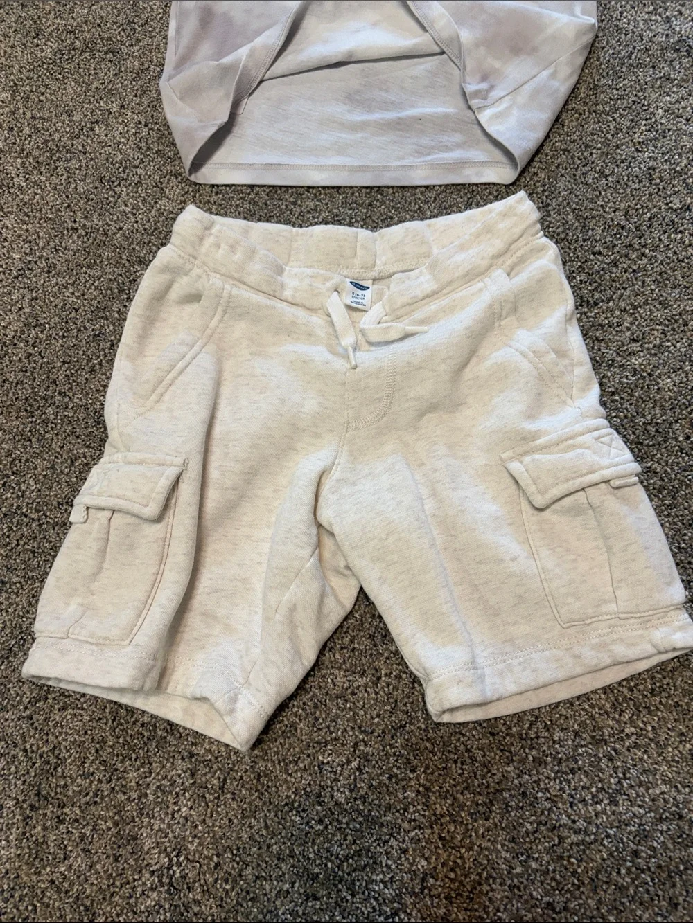 Old Navy Kids Short Sleeve Tee and Cargo Shorts Set in Light Gray and Cream